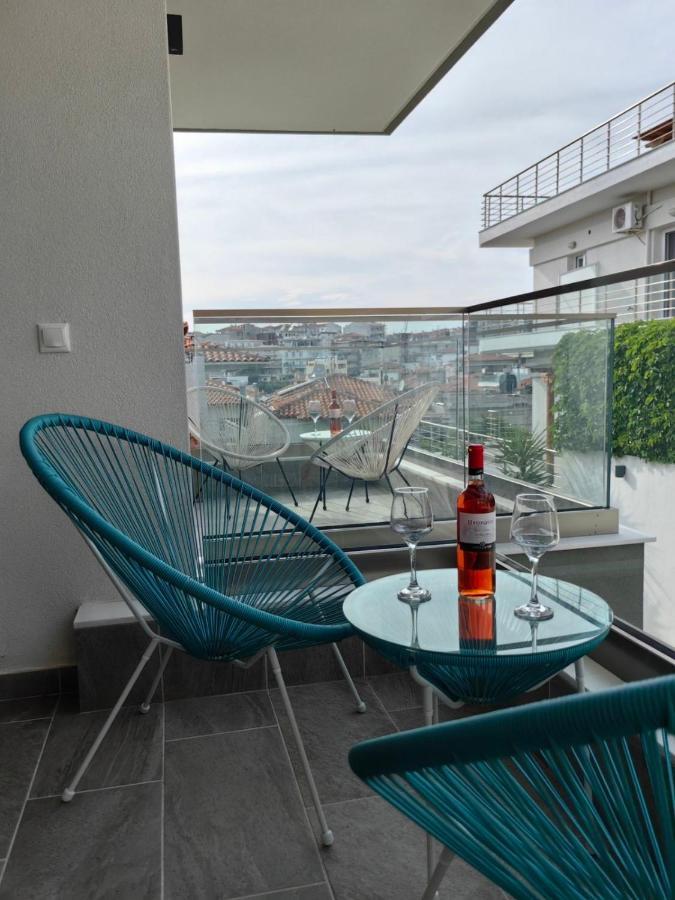 Wide Blue Luxury Boutique Suites Neos Marmaras Ngoại thất bức ảnh